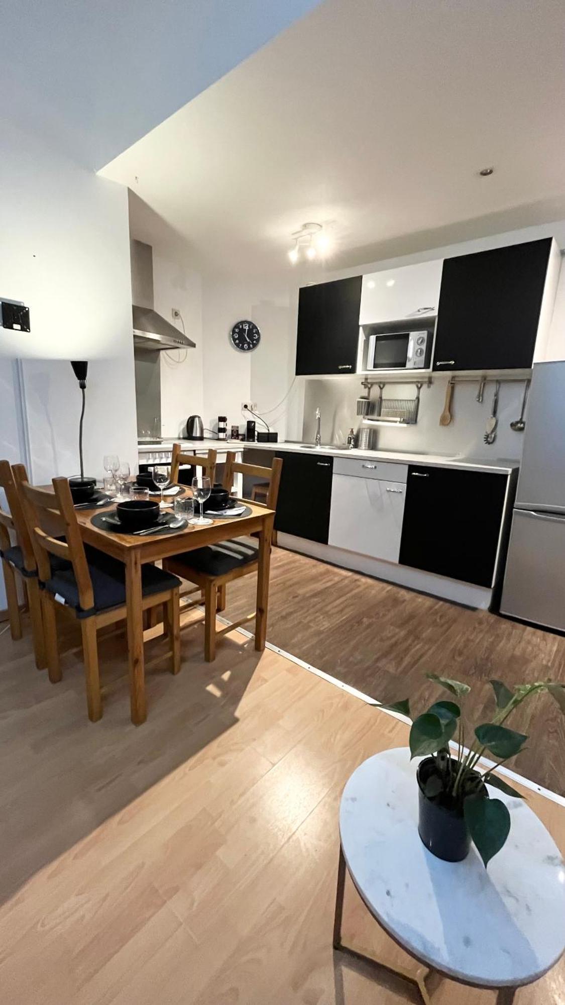 Cosy Flat - Eu District - Center - 4 Persons Căn hộ *